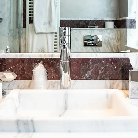 Belverde Boutique Carrara